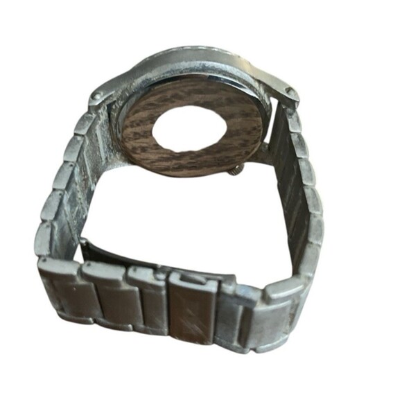 Zoo York Mens Analog Quartz Watch Silver Large 48mm Date New Battery - Picture 5 of 7